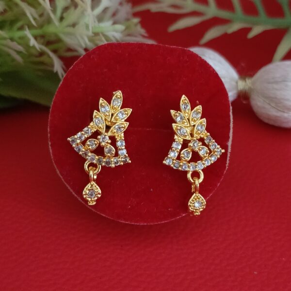 Zircon Studs One Carat T-1805020005