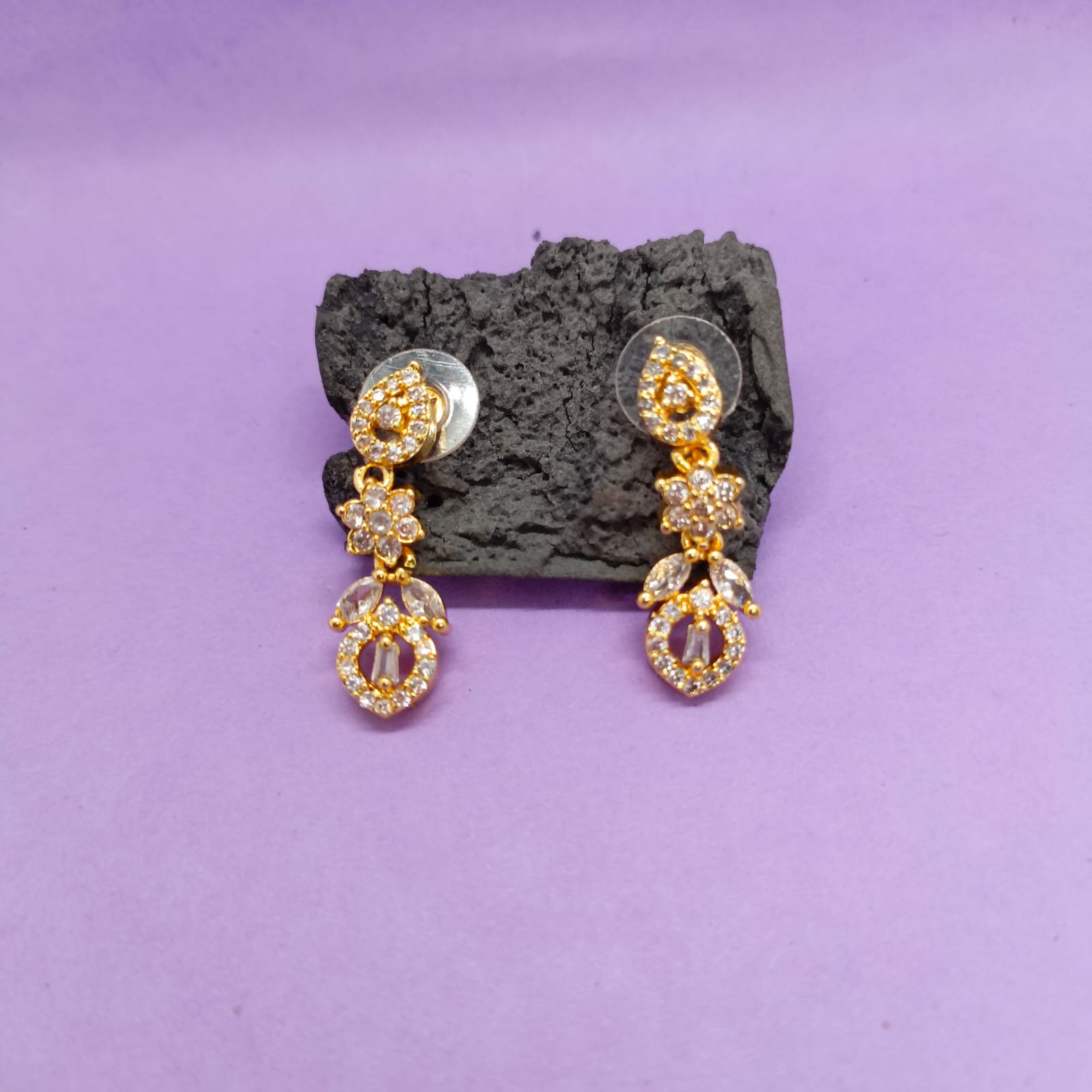 2026/03/1000692583-1.jpg Earring One Carat E-215036005 - Image 1